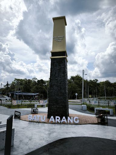 Batu Arang Heritage Town Column