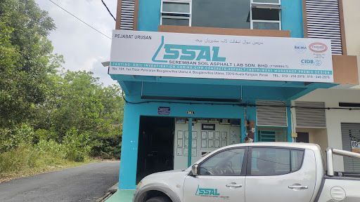 Makmal Terbaik di Kuala Kangsar