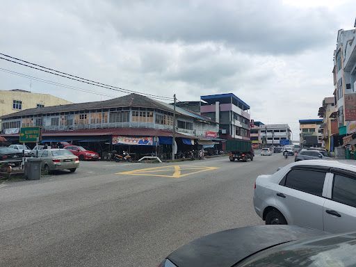 Makmal Terbaik di Pekan Nenas untuk Ujian Kualiti & Diagnostik Tepat